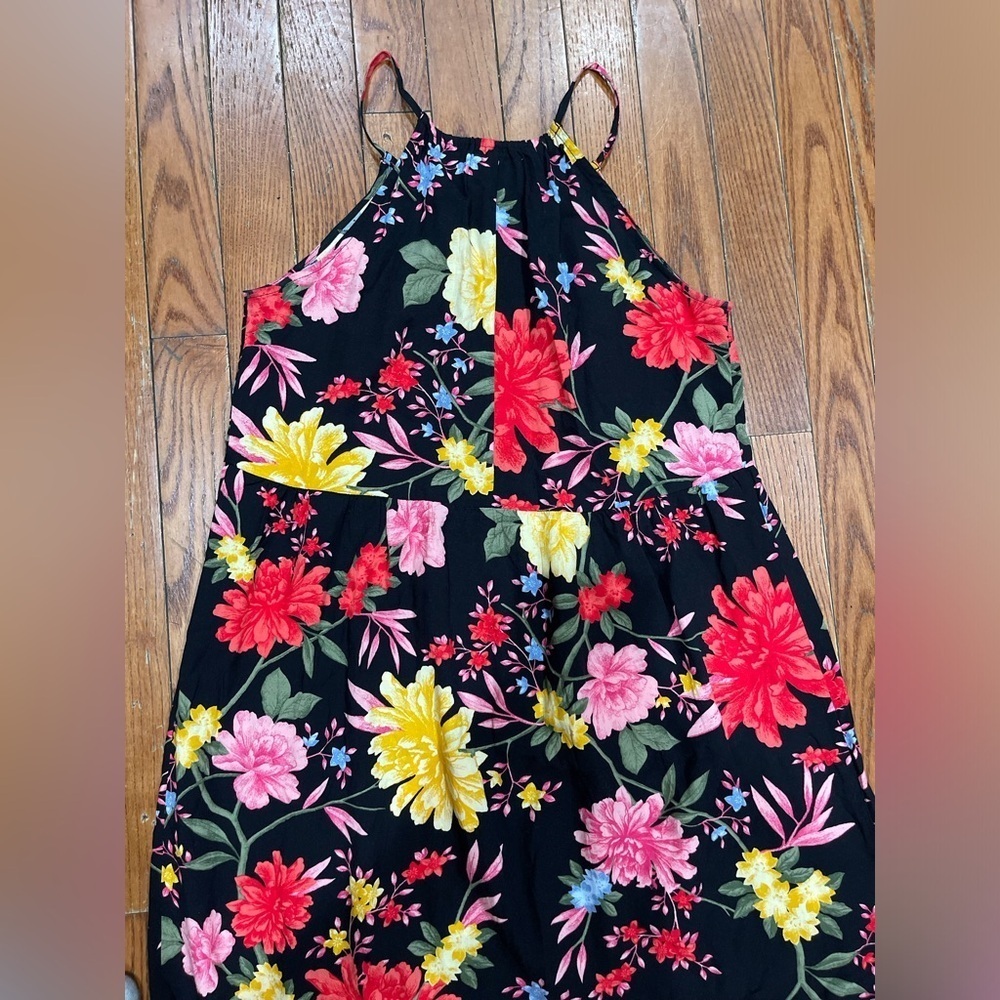 Old Navy Black Floral Dress - Picture 2 of 12